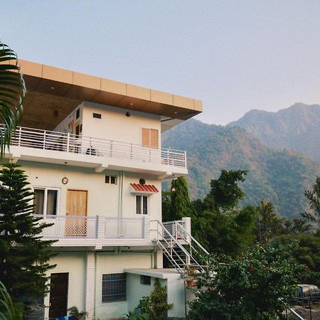 Flow House Rishikesh Exterior photo