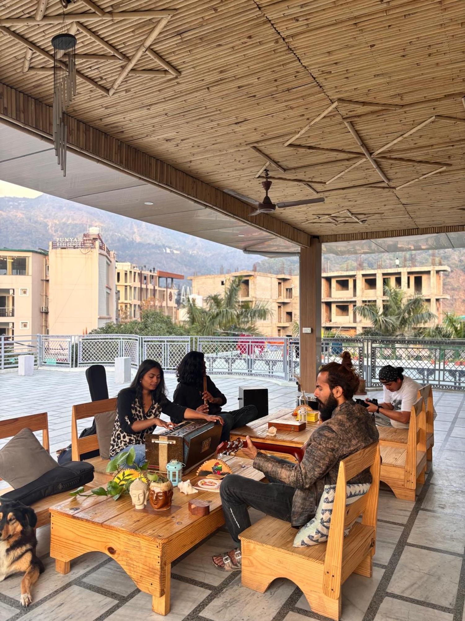 Flow House Rishikesh Exterior photo